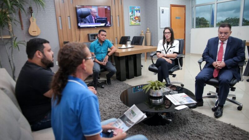 Botelho e Janaina apresentam projeto que torna Botão de Pânico obrigatório em carros de aplicativo