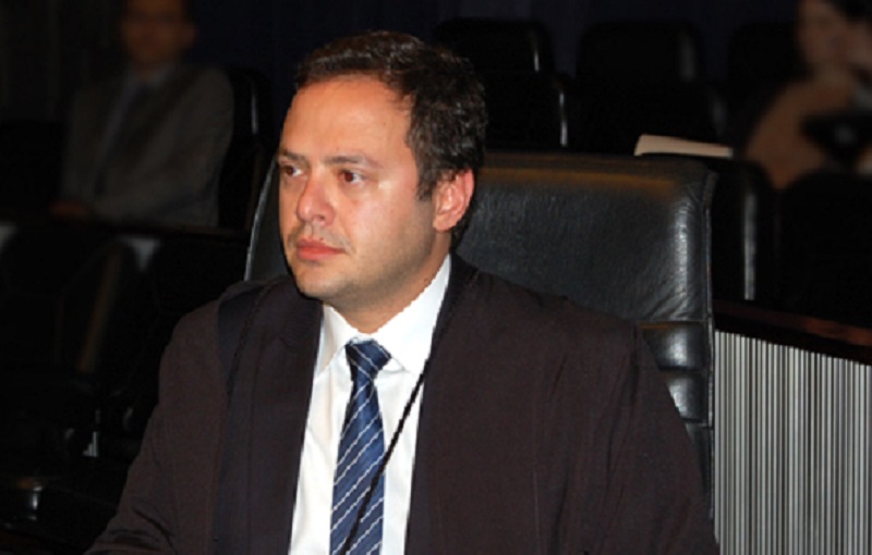 Brasil deve aperfeiçoar avaliação e regulação do ensino jurídico, diz conselheiro do MEC