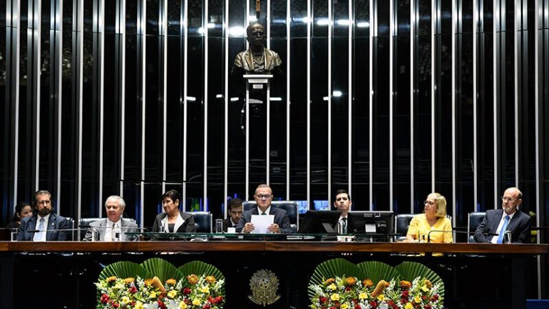 Carlos Avallone destaca papel histórico de Dante de Oliveira na retomada da democracia