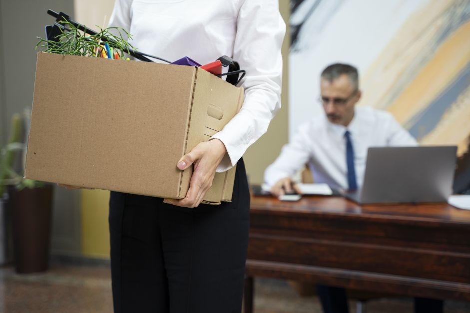 Mudança de emprego, salário baixo e desvalorização profissional: veja principais motivos para pedidos de demissão