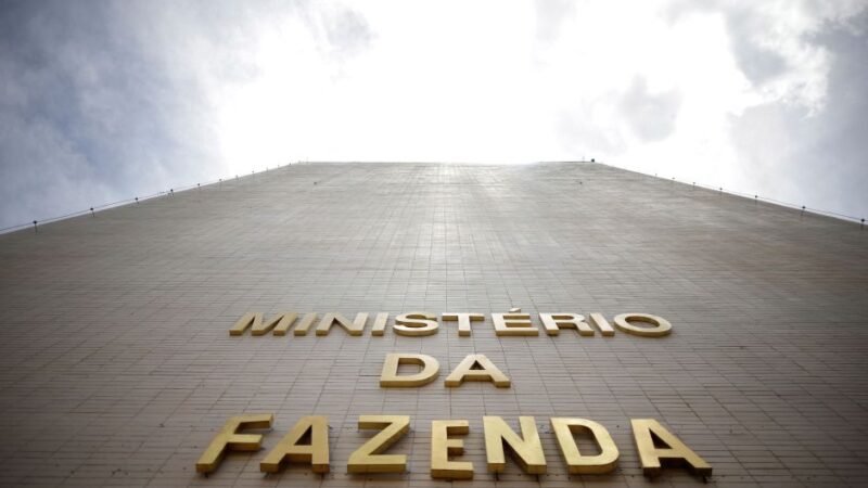 Em meio a disputa judicial, Fazenda publica estudo que endurece o tom contra desoneração