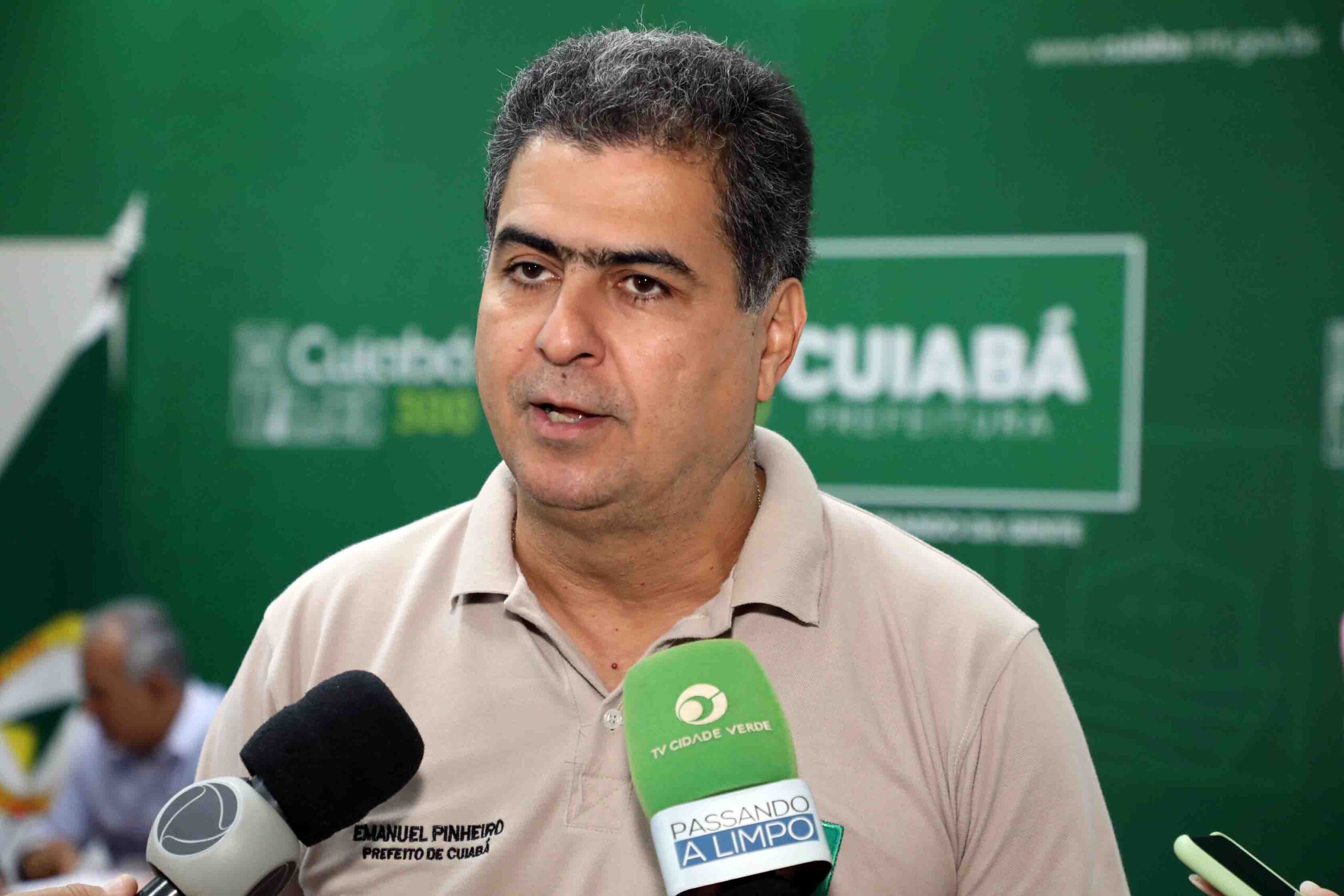 Emanuel diz que entregará prefeitura melhor e que não mandou “ninguém fazer nada de errado” na Saúde