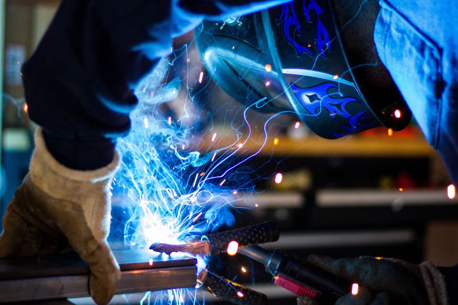 Setor industrial dos EUA melhora em dezembro, mostra índice ISM