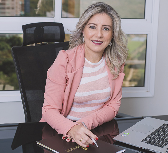 Flávia Moretti crítica lei que determina mínimo de 30 ônibus em Várzea Grande: “uma discrepância”