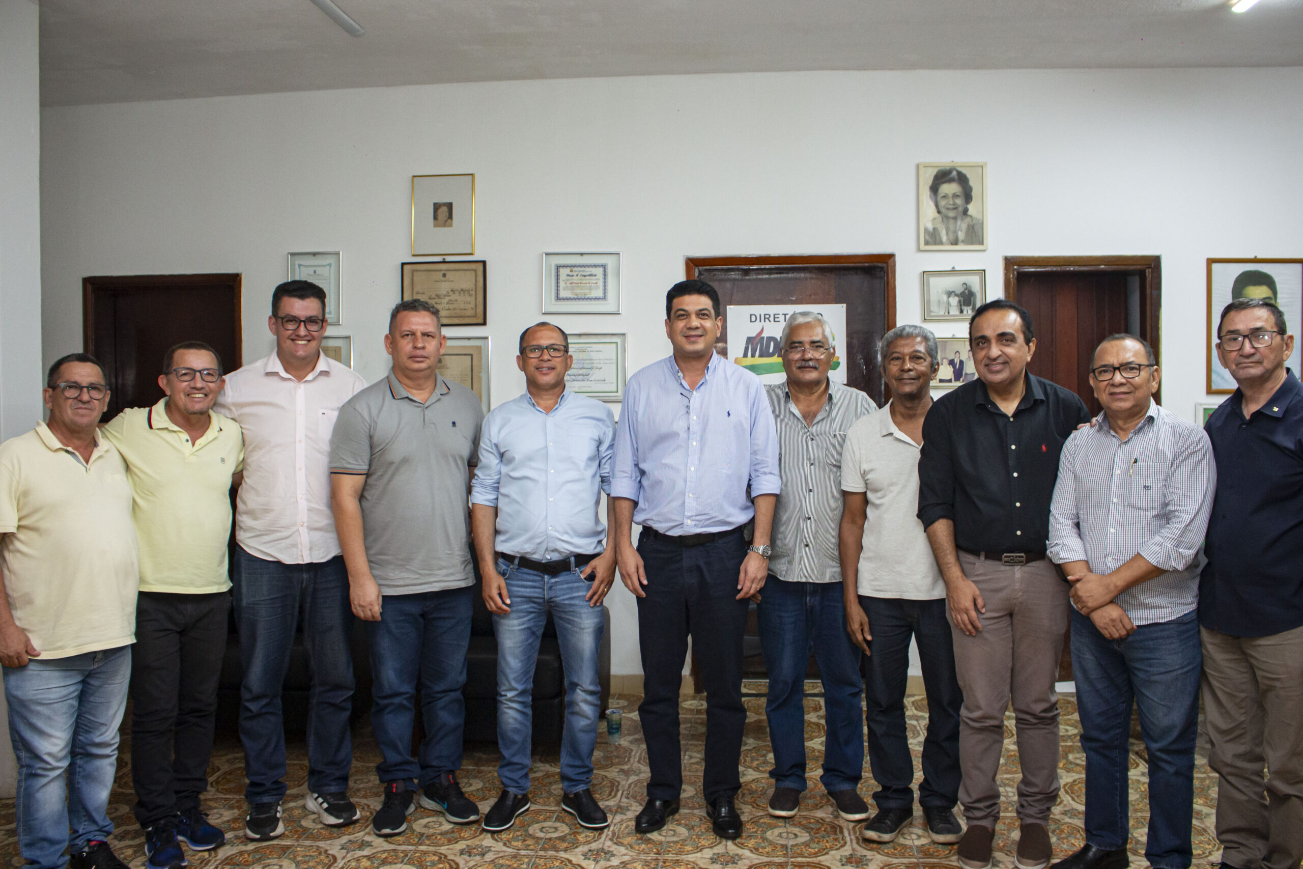 Kalil Baracat amplia base de apoio ao projeto de reeleição em Várzea Grande e coalizão chega a nove partidos