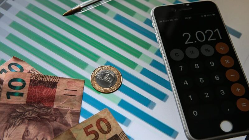 Fluxo comercial total do ano até 23 de agosto é positivo em US$ 9,986 bilhões, mostra BC