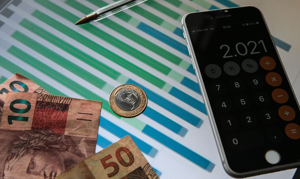 Mercado aumenta expectativa para inflação a 5,5% em 2025, mostra Focus
