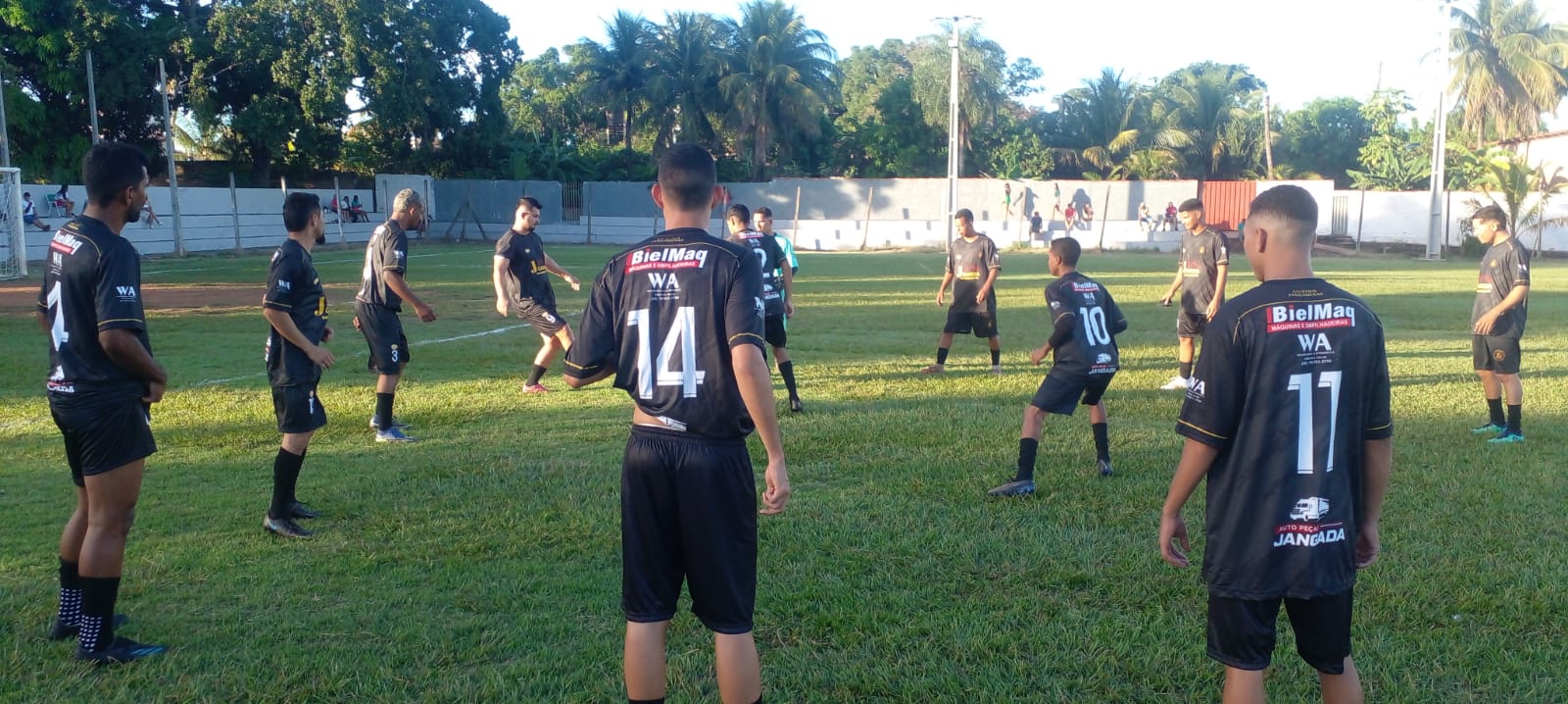 Equipe do Lazio de Porto Alegre do Norte vence equipe da capital do pastel e continua firme no peladão