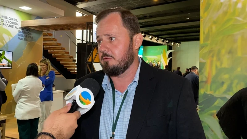 “Um índio não fala por todos indígenas do Brasil”, diz presidente da Aprosoja ao defender Ferrogrão