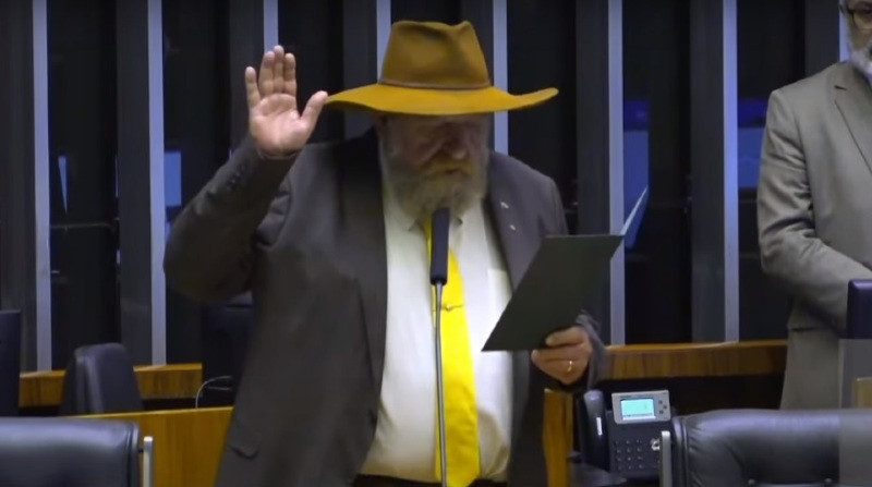 Barbudo lamenta morte de Amália Barros e garante que será “fiscalizador rigoroso” de Lula