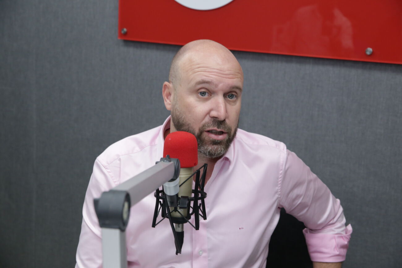 Beto Dois a Um comemora escolha de Cuiabá como um das sedes da Copa Feminina de Futebol de 2027