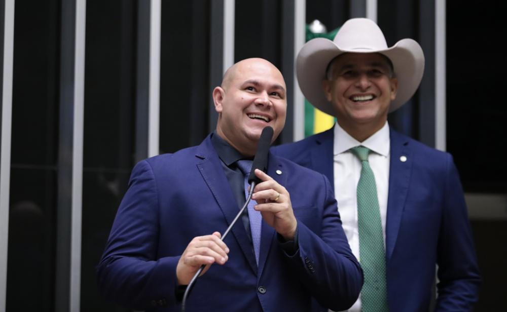Câmara aprova projeto de Abilio que inclui equoterapia no SUS