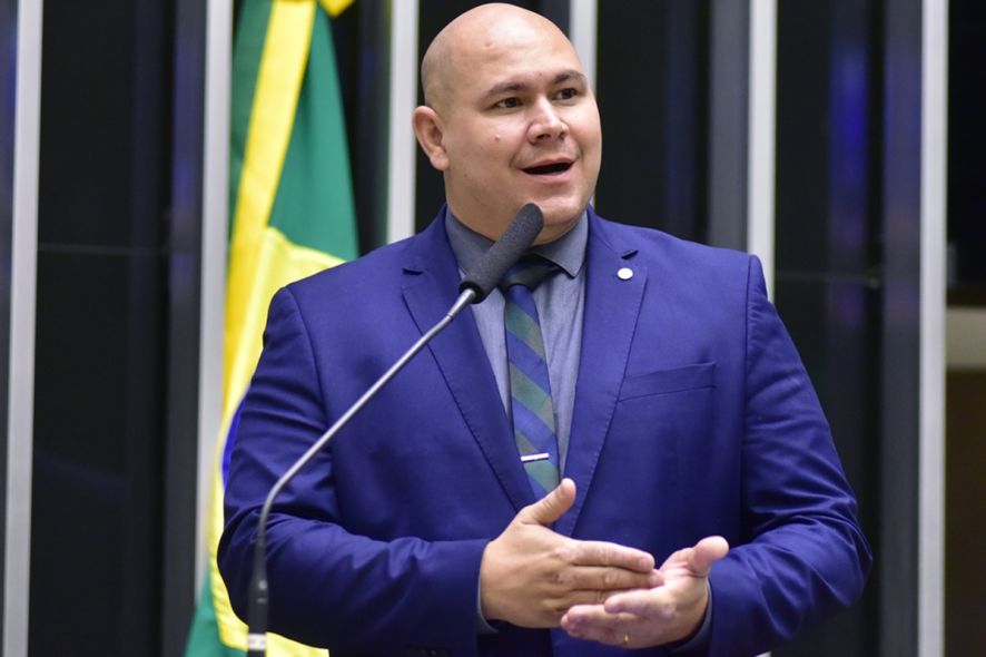 Deputado acusa Governo federal de uso eleitoral de tragédia no Rio Grande do Sul