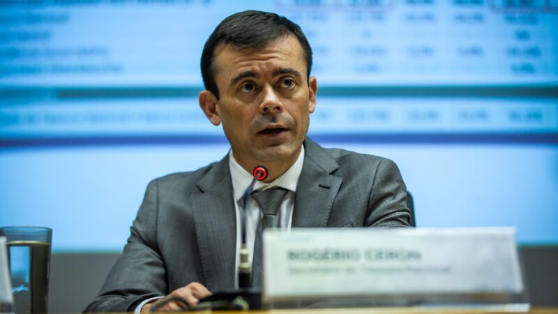 País ainda precisa superar desafios estruturais para alcançar grau de investimento, diz Ceron
