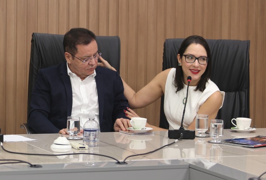 Janaína sobre liderança de Botelho em pesquisa: “pré candidatura vem sendo construída há tempos”