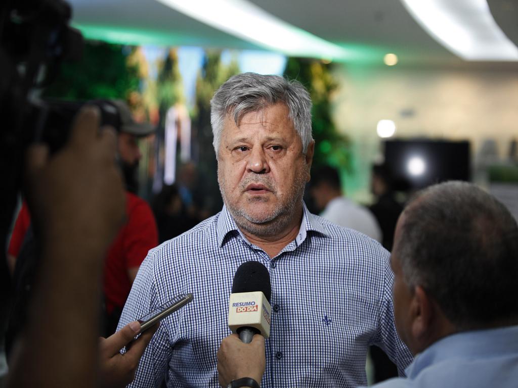 Stopa diz ter rejeição menor que Lúdio e culpa indefinição da Federação por estagnação nas pesquisas