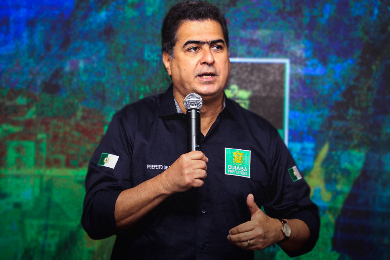 Emanuel diz que Cuiabá possui estrutura para receber o VLT e fica prejudicada com venda dos vagões