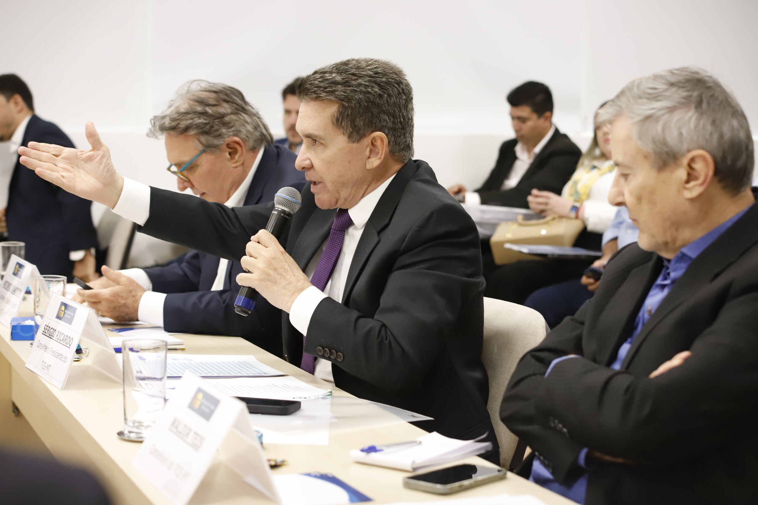 TCE, Governo e AMM se unem para garantir creches; déficit pode superar 30 mil vagas