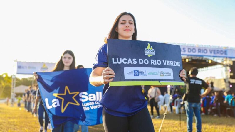 Abertura dos Jogos Escolares Estaduais é marcada por Show de acrobacias aéreas