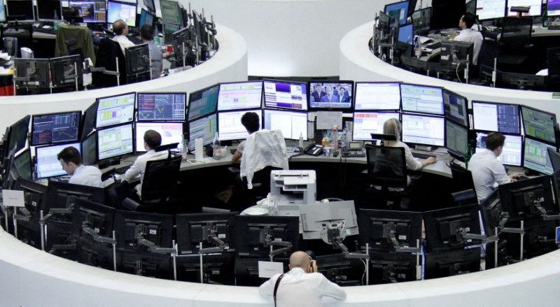 Ações na Europa caem com alta dos rendimentos dos títulos