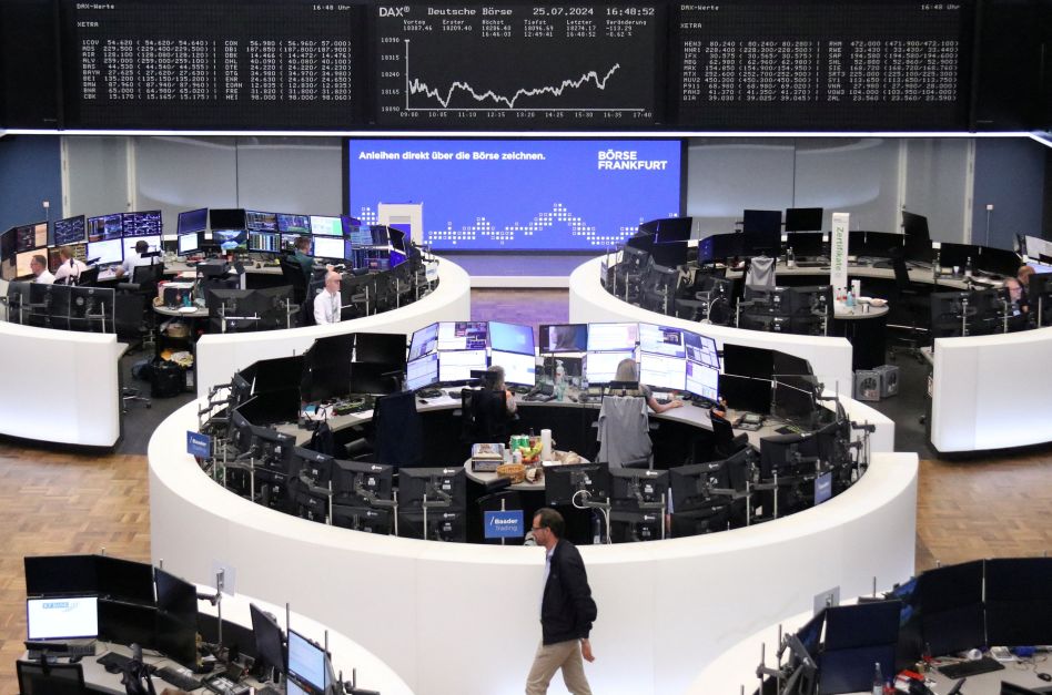 Bolsas na Europa fecham semana em alta após série de balanços