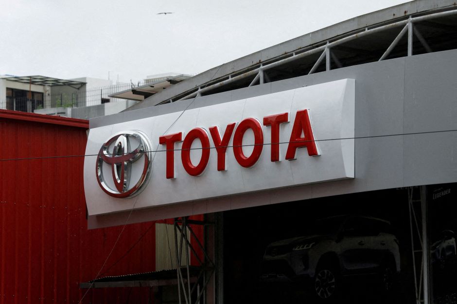 Produção global da Toyota cai pelo quinto mês consecutivo sob influência de Japão e China