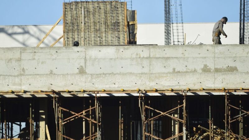Alta em preços de materiais acelera inflação da construção no IGP-10, diz FGV