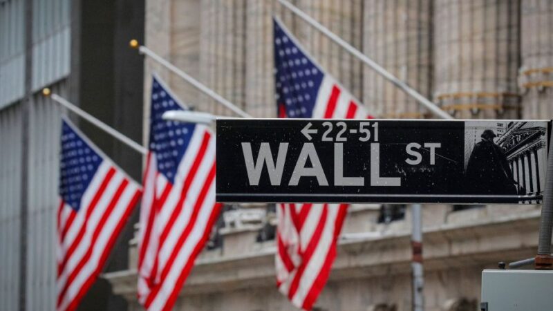 Bolsas de NY fecham sem direção única após dados da inflação