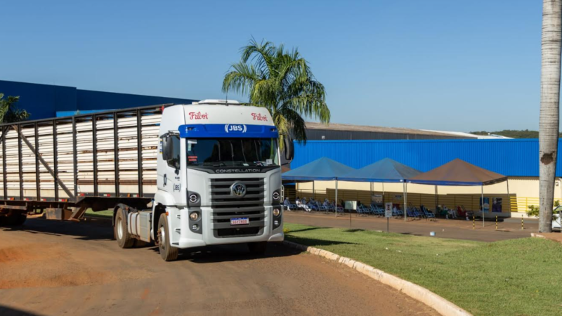 Com IA, empresa emite alerta sobre distração e sonolência para evitar acidentes em rodovias