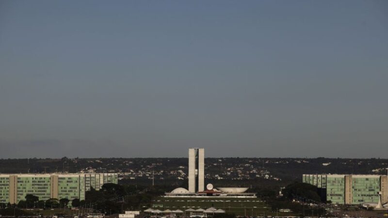 Governo estima arrecadar R$ 20,9 bi com JCP e CSLL para garantir déficit zero em 2025