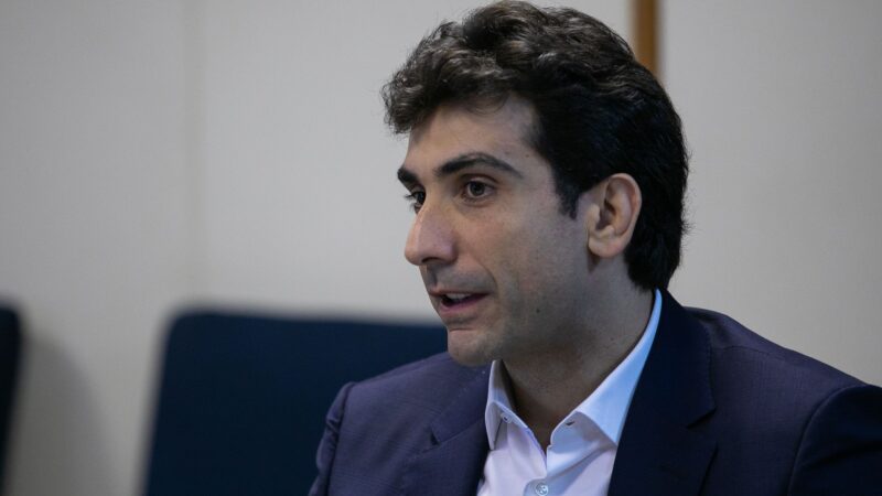 Há uma “ausência de sincronia” nas expectativas de mercado para economia brasileira, diz Galípolo