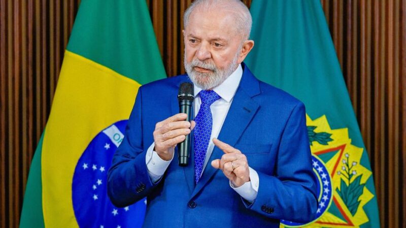 Lula diz não haver explicação para Selic no nível atual e afirma que Campos Neto desagradou o país