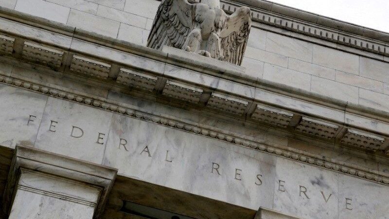 Mercado vê corte de 0,5 ponto nos juros dos EUA em setembro após dados fracos de emprego