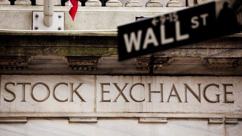 Bolsas de NY fecham sem direção única após novos dados da inflação
