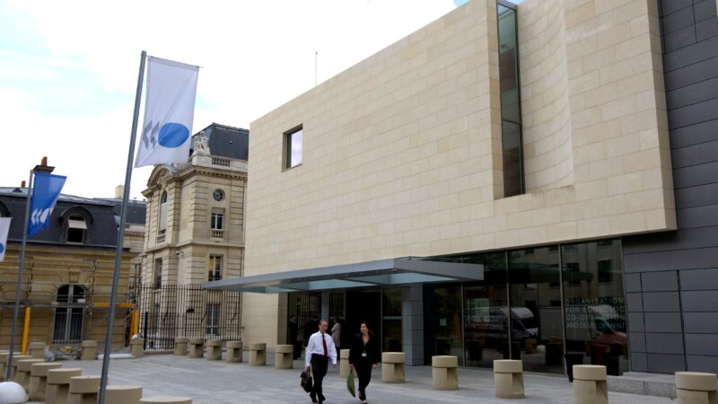 Economia global deve manter estabilidade no crescimento de 3,2% este ano, diz OCDE