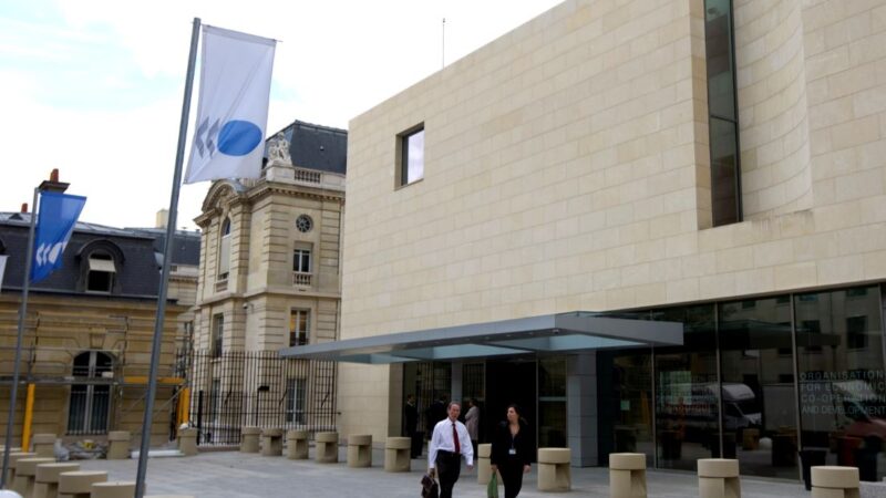 Inflação ao consumidor da OCDE desacelera a 5,4% em julho