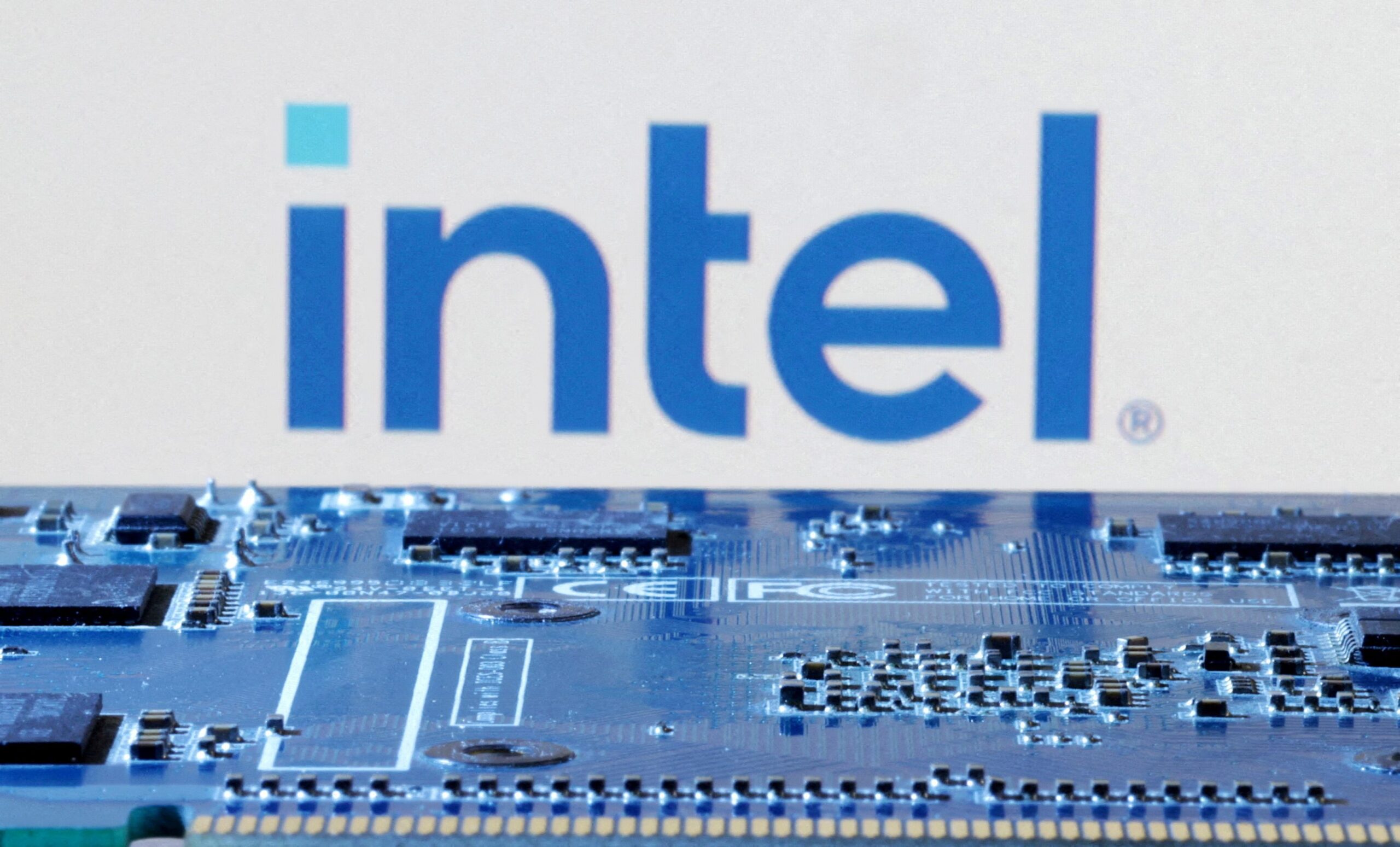 Intel venderá 51% da Altera por US$ 4,46 bi para financiar revitalização
