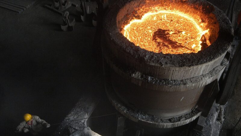 Maior siderúrgica do Reino Unido vai parar produção após mais de 100 anos