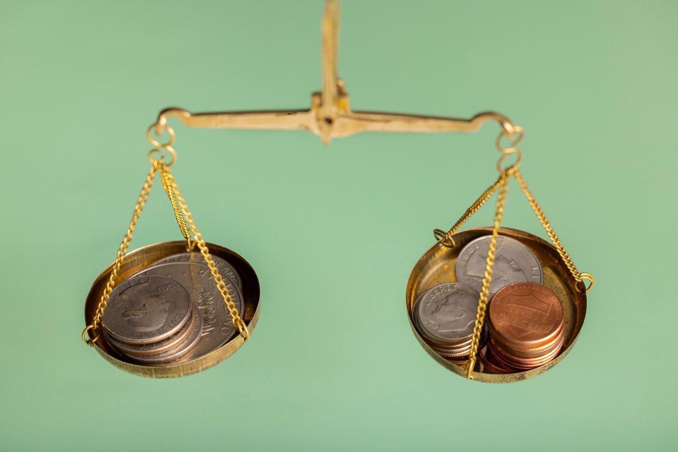 Análise: o reajuste do salário mínimo casa com os gastos públicos?