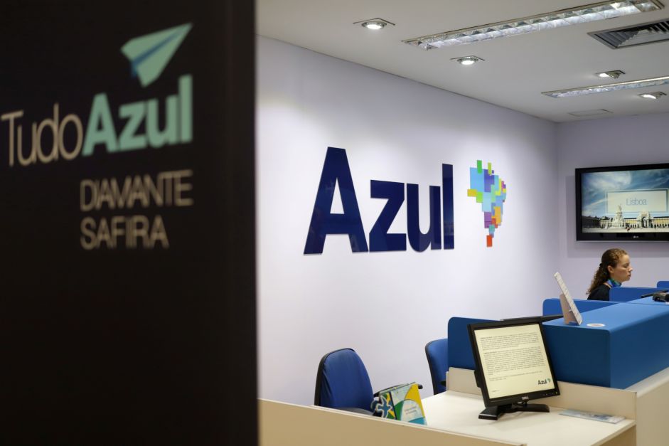 Azul lança ofertas de troca de dívida em plano de reestruturação financeira