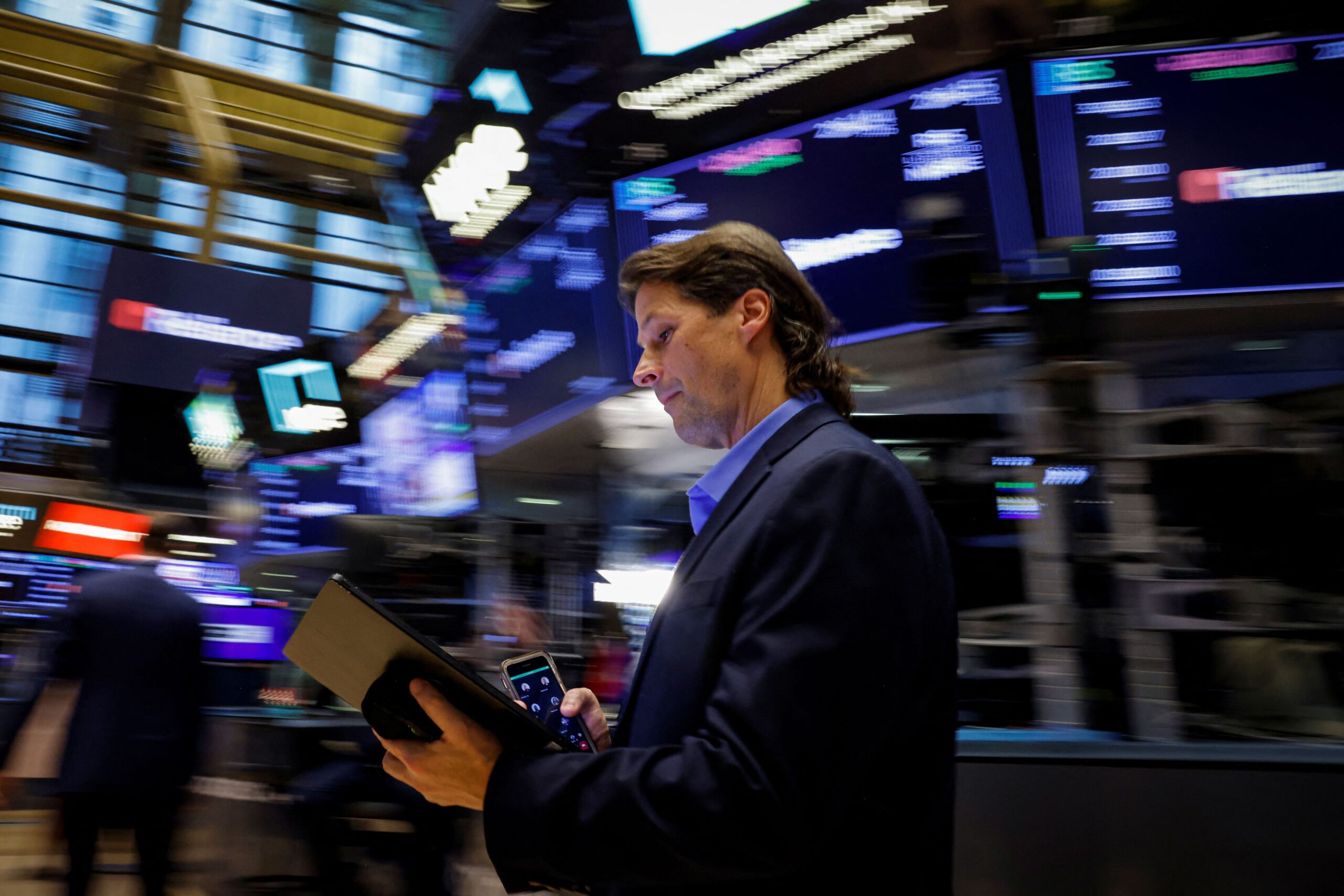 Mercado espera mais de US$ 4 tri em fusões e aquisições em 2025 com impulso de Trump