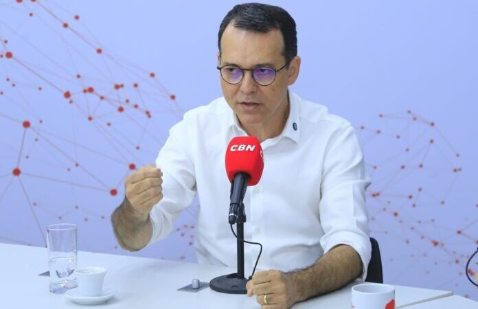 Candidato do PT Lúdio Cabral critica a atuação política de Abílio, caracterizando-a como confusa e sem propostas claras “imaturo, desequilibrado”