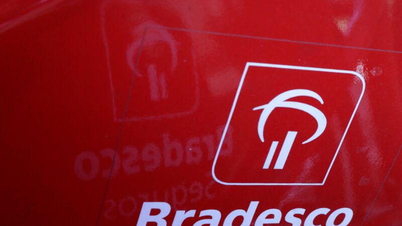 Carteira de crédito do Bradesco teve alta de 3,5% no trimestre, mas risco está controlado, diz presidente