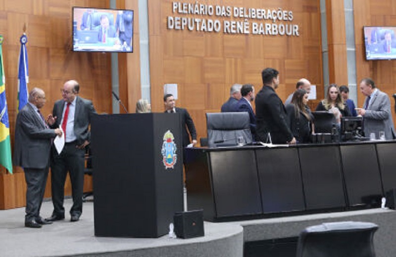 Deputados aprovam projeto que institui a Diretoria Metropolitana de Educação na Seduc – Jornal Advogado – Em Mato Grosso