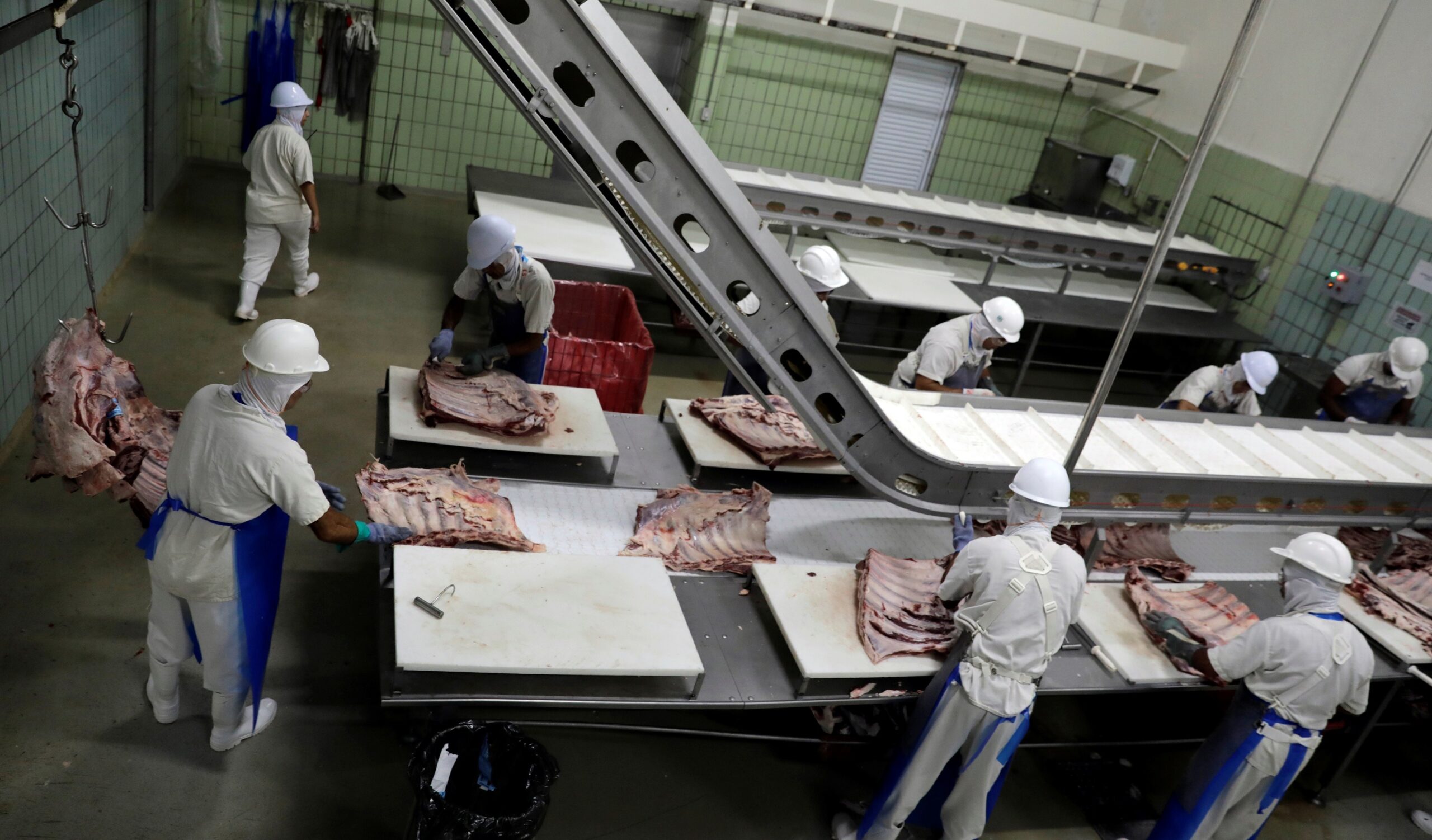 China investiga importações de carne bovina; Abiec diz que nada muda para Brasil