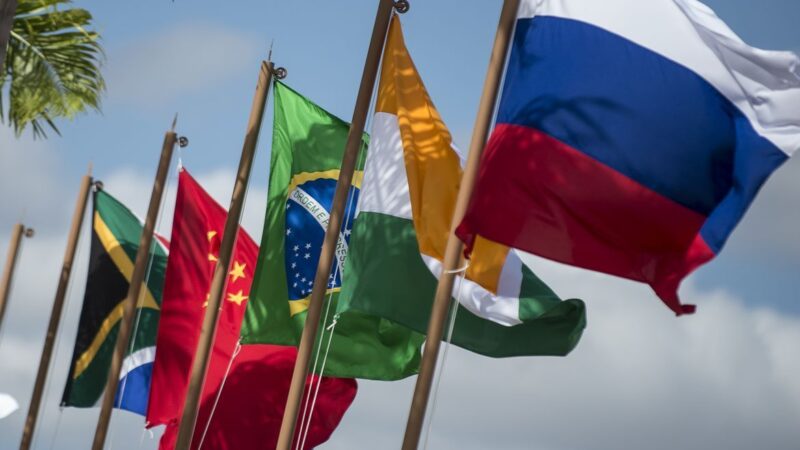 Governo vê Brics como caminho para expandir exportações industriais