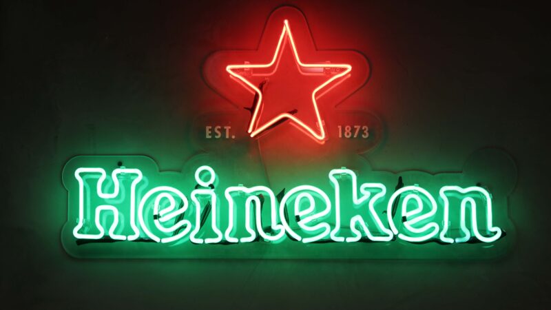 Heineken tem receita abaixo do esperado no 3º tri; volume de cerveja cresce