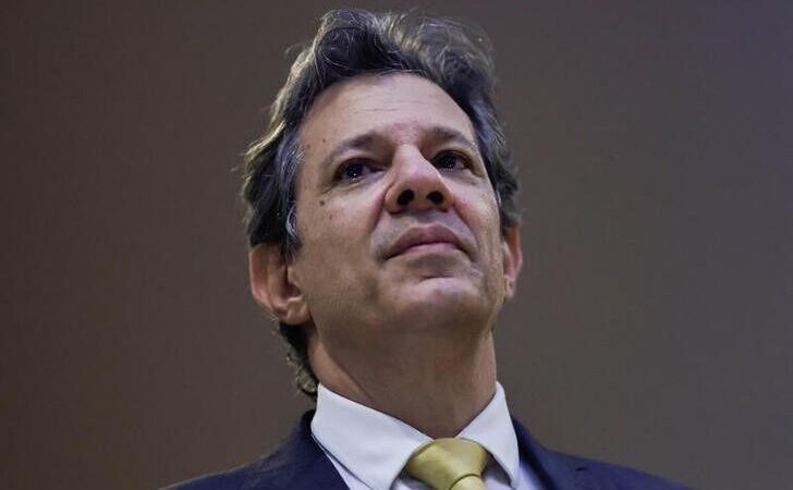 Núcleos de inflação estão comportados, mas energia e alimentos estão afetados por seca, diz Haddad