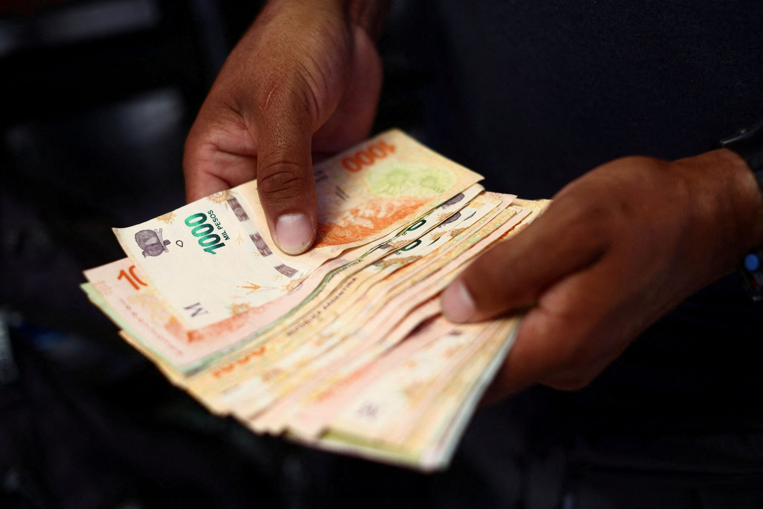 Risco-país da Argentina cai para menor nível em mais de 5 anos