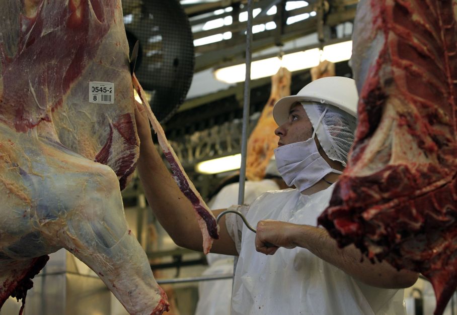 Acordo Mercosul-UE está próximo; agricultores franceses reagem